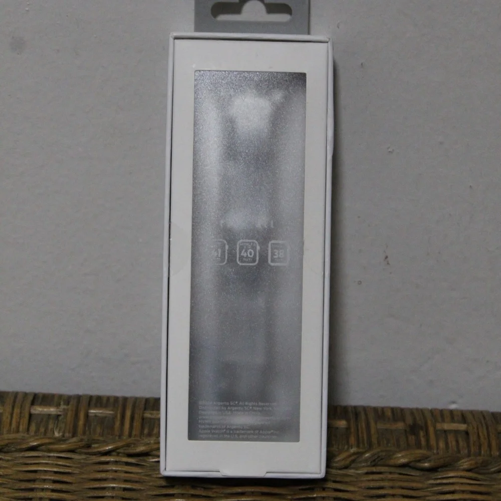 MVMT Milanese Metal Mesh Magnetic Watch Band. for Apple 41mm. 40mm. 38mm.